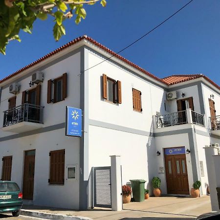 Mythos Suites-Dionysos Apartment Methoni  Eksteriør billede