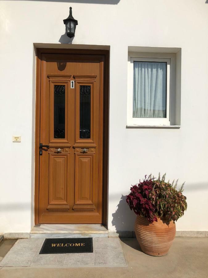 Mythos Suites-Dionysos Apartment Methoni  Eksteriør billede